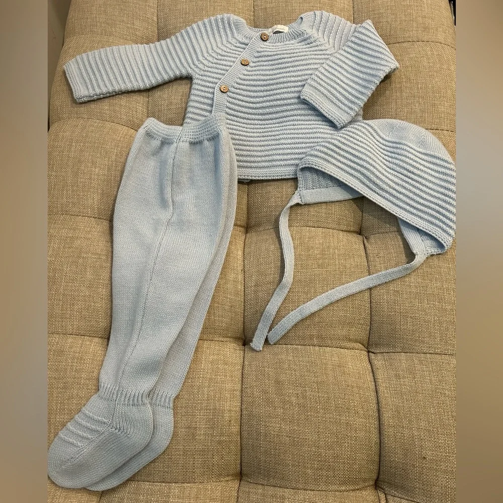 Never Worn NWOT Martin Aranda Take Me Home Dusty Blue Knit 0-3m 3 Piece Set - Picture 6 of 10